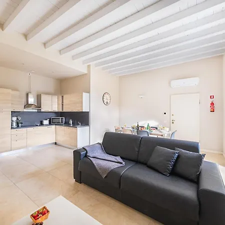 Corte Benaco By Wonderful Italy