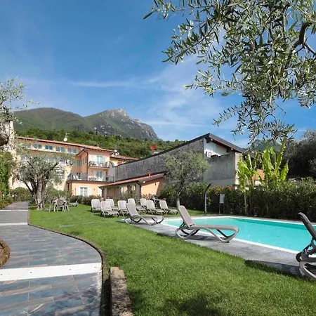 Corte Benaco By Wonderful Italy Toscolano Maderno