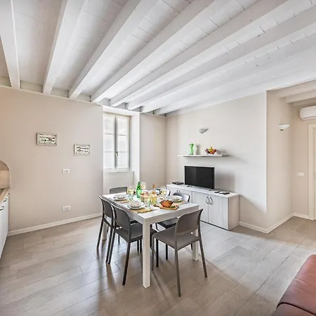 Apartamento Corte Benaco By Wonderful Italy *
