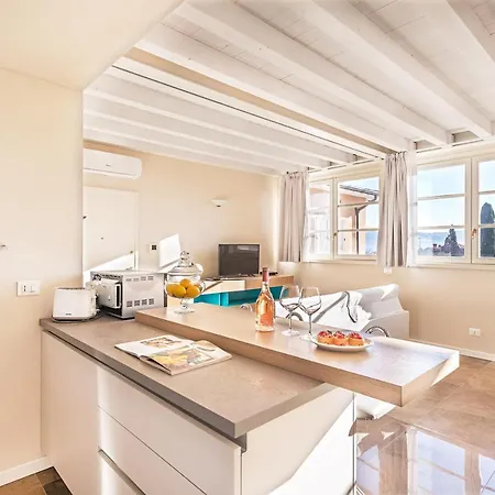 Corte Benaco By Wonderful Italy Apartamento *